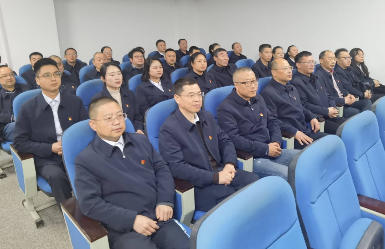 公司紀(jì)委組織法院審判現(xiàn)場(chǎng)旁聽(tīng)警示教育