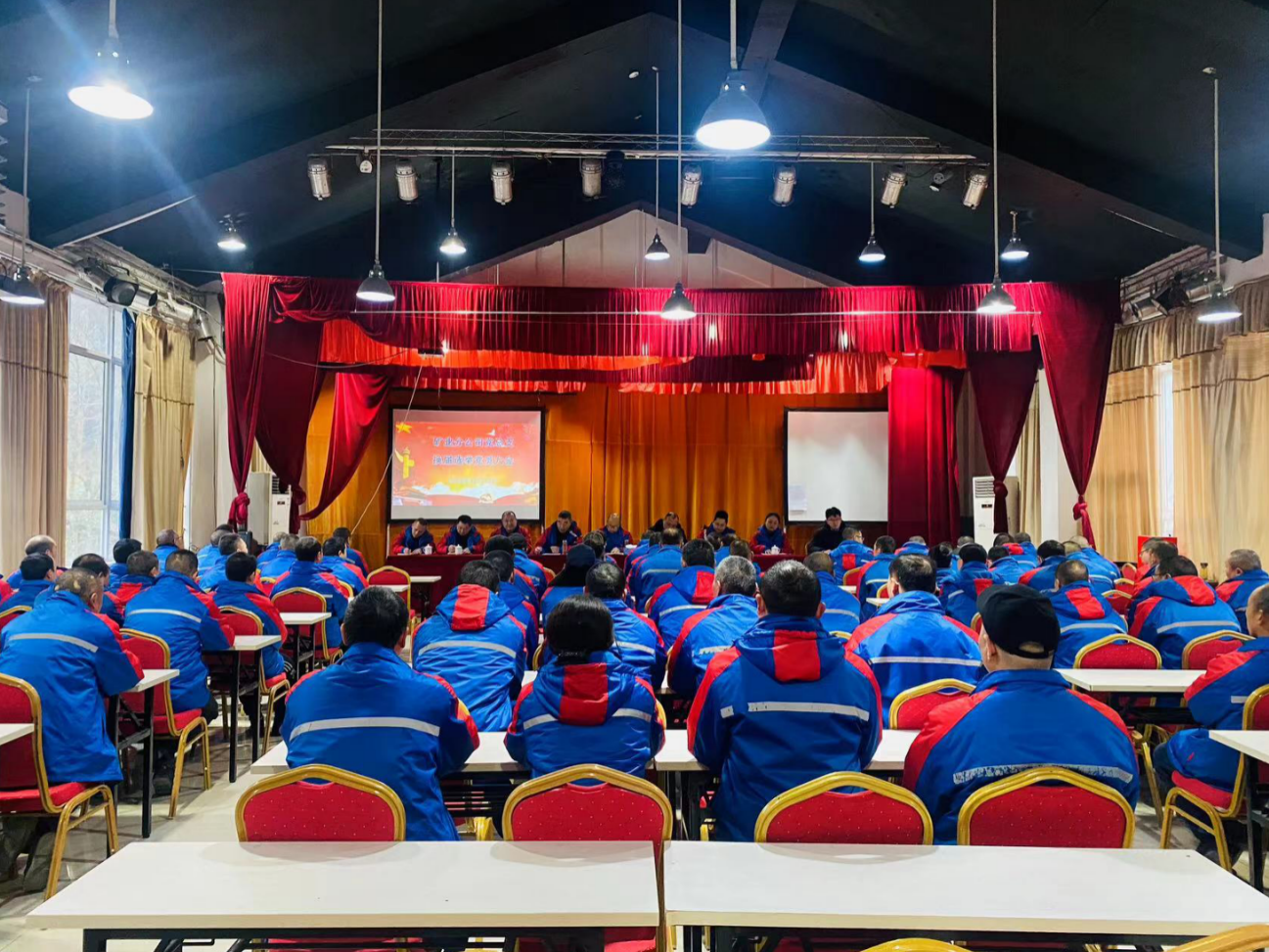 公司礦業(yè)分公司黨總支換屆選舉大會(huì)勝利召開(kāi)